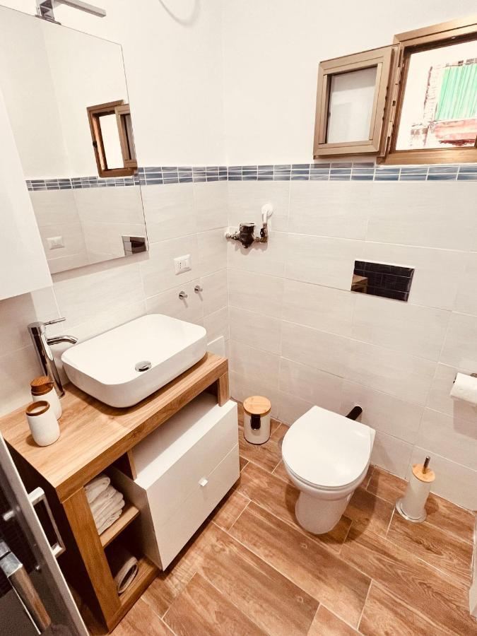 Civico 81 Apartment Наполи Екстериор снимка